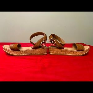 Lucca Lane “Leesa” Brown Leather Platform Sandal Sz 7